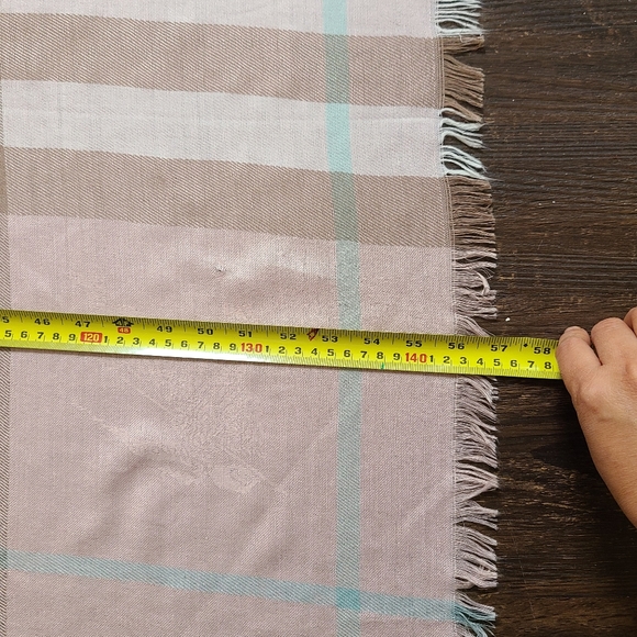 Burberry London wool silk giant wrap - Picture 12 of 14